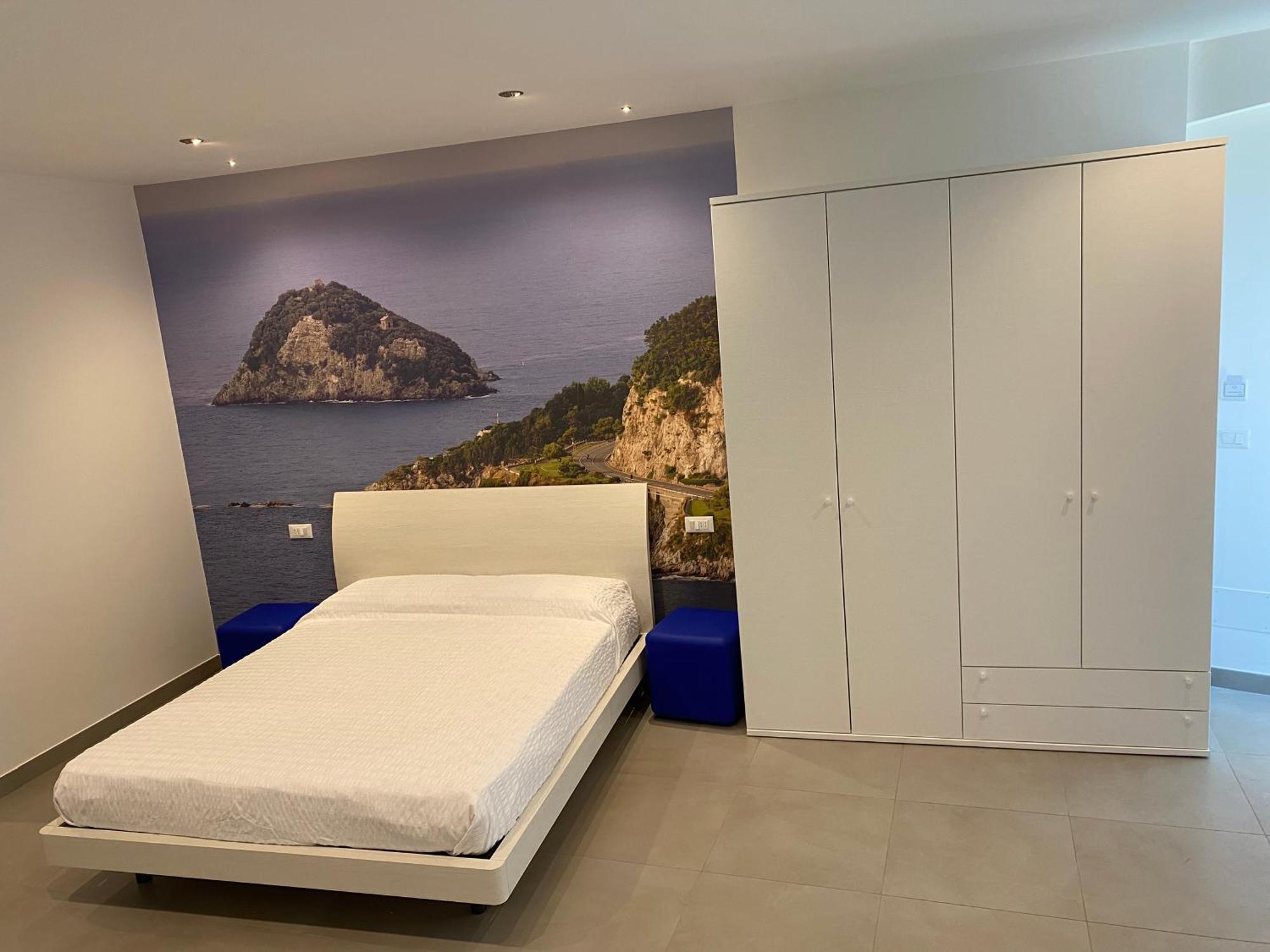 Torre Del Mare Rooms Bergeggi Habitación foto